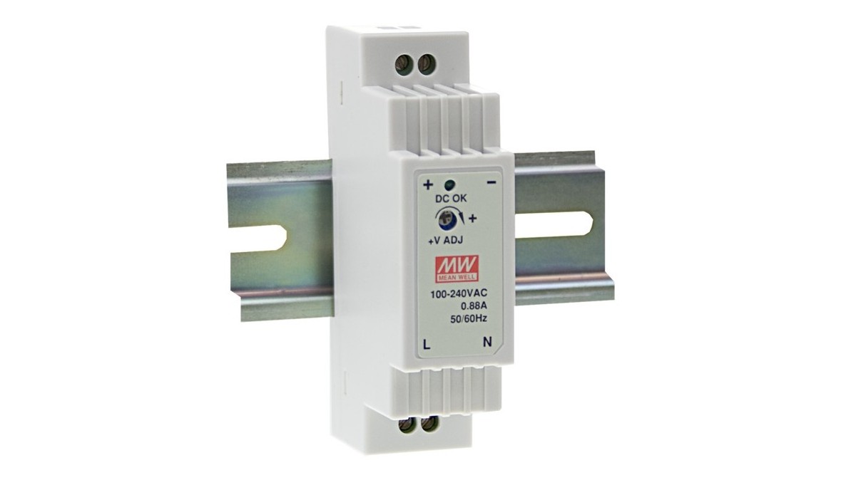 Alimentatore DR 15.24 v DC.