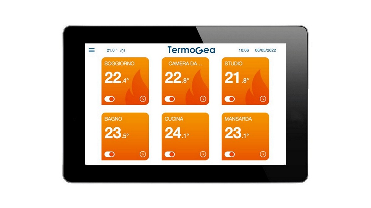Termostato smart touch multizona con gateway integrato per il controllo remoto da Smartphone.