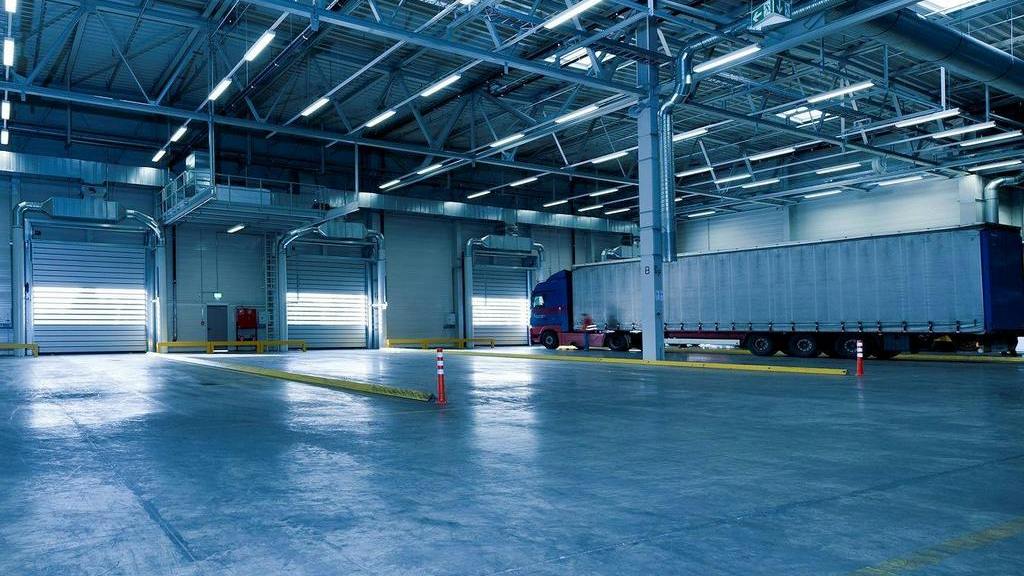 Riscaldamento e raffrescamento per edifici industriali.